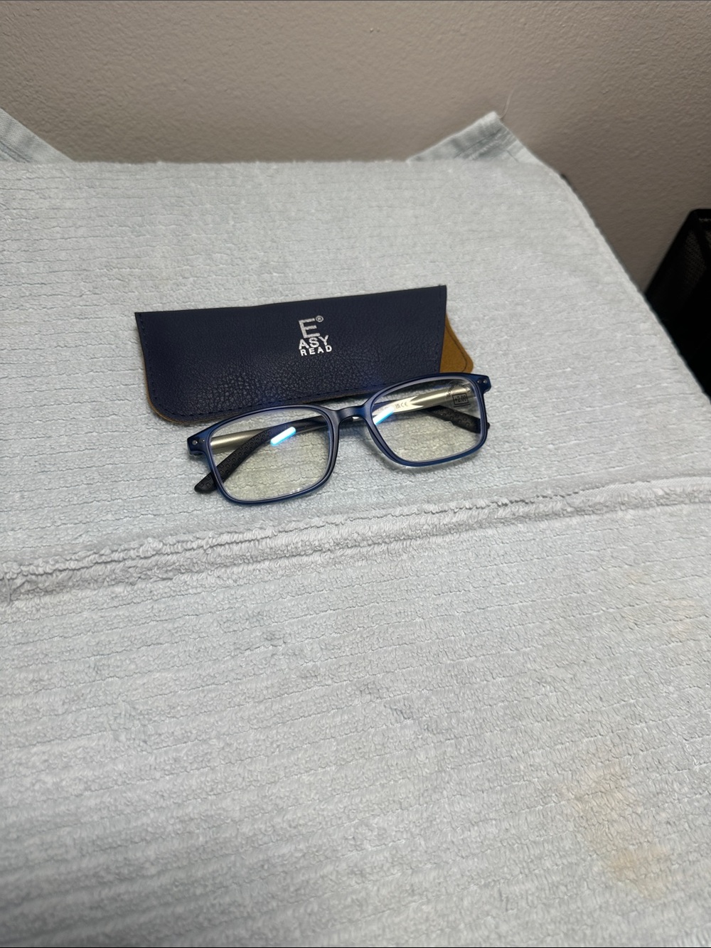 Easy Read Navy Blue Reading Glasses +2.00 with blue light blocker NWT